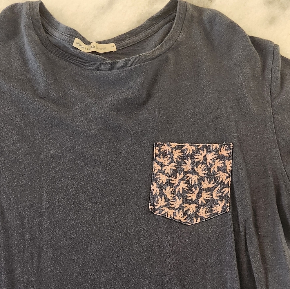 Marine Layer Blue Tee With Palm Tree Pocket Women's Size Medium - Picture 5 of 7